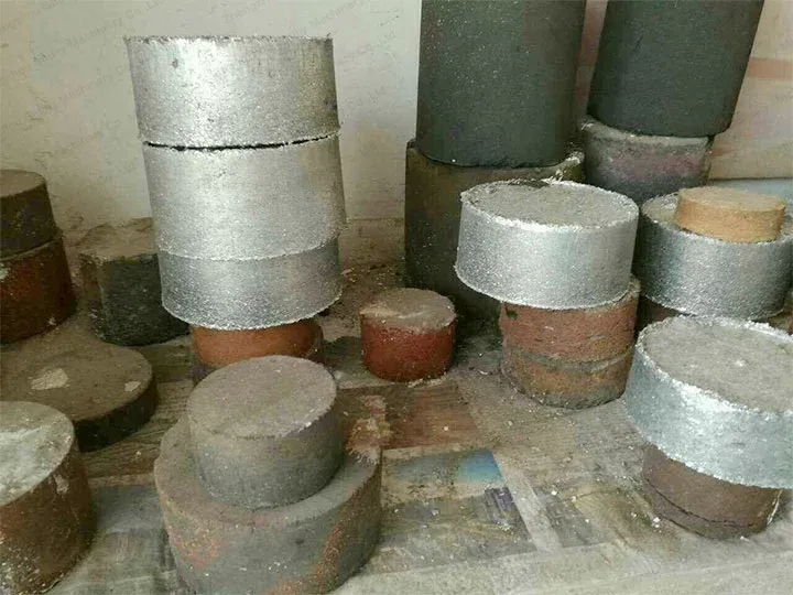 briquettes métalliques