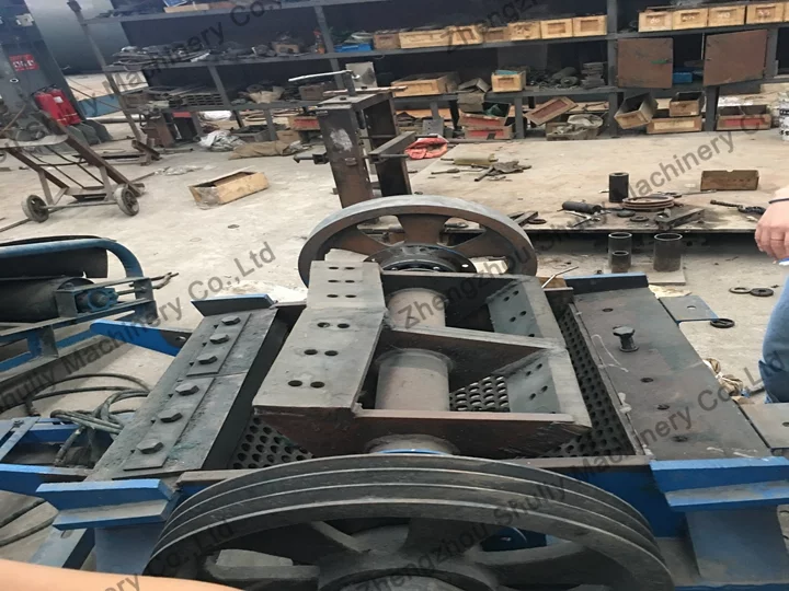 Machine à granuler les plastiques usagés à vendre - commercial