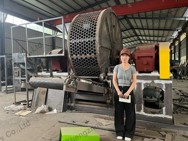 tyre recycling machine