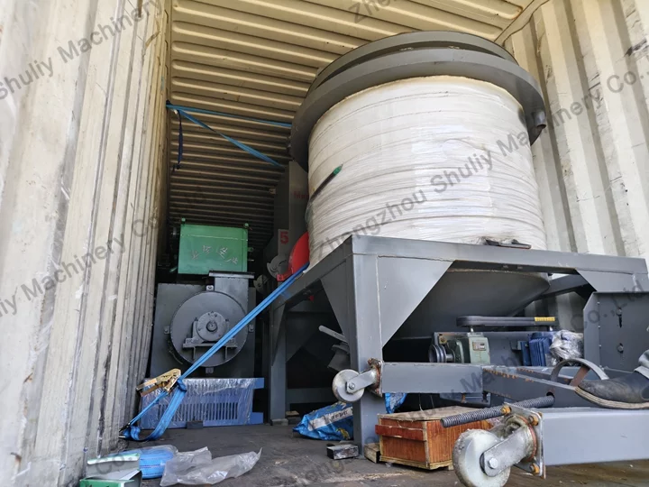 Complete PET bottle flakes recycling washing plant